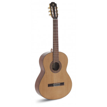 Admira A2 guitare classique